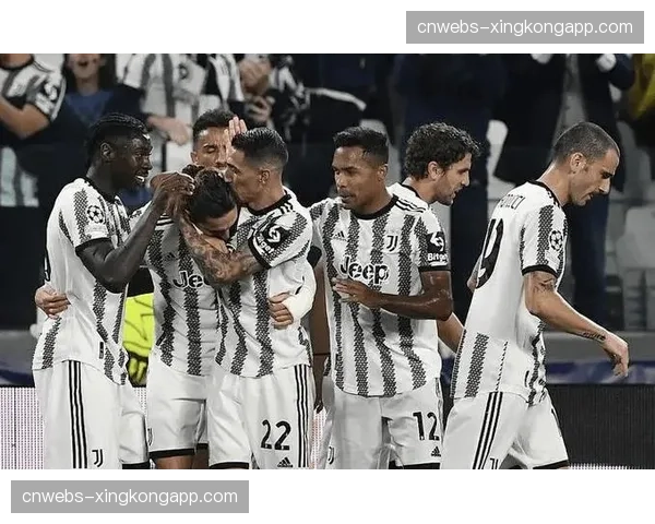 尤文图斯主场0-2不敌科莫，各项赛事五场不胜跌出欧冠区